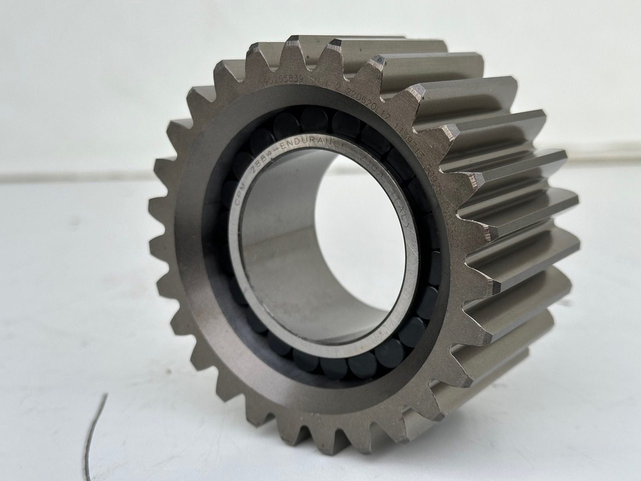 Liebherr Planetenrad ID-Nr.90205840. FAT350P126 - FAT350P138. R920 - R922 - R924 - R925 - R926 - R930 T. #90205840.29.12# - Transmisioni përfundimtar për Makineri ndërtimi: foto 1 Liebherr Planetenrad ID-Nr.90205840. FAT350P126 - FAT350P138. R920 - R922 - R924 - R925 - R926 - R930 T. #90205840.29.12# - Transmisioni përfundimtar për Makineri ndërtimi: foto 1