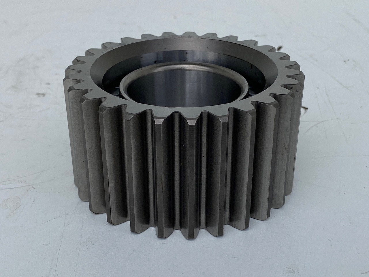 Liebherr Planetenrad ID-Nr.90205840. FAT350P126 - FAT350P138. R920 - R922 - R924 - R925 - R926 - R930 T. #PL25.02.1# - Transmisioni përfundimtar për Makineri ndërtimi: foto 1 Liebherr Planetenrad ID-Nr.90205840. FAT350P126 - FAT350P138. R920 - R922 - R924 - R925 - R926 - R930 T. #PL25.02.1# - Transmisioni përfundimtar për Makineri ndërtimi: foto 1