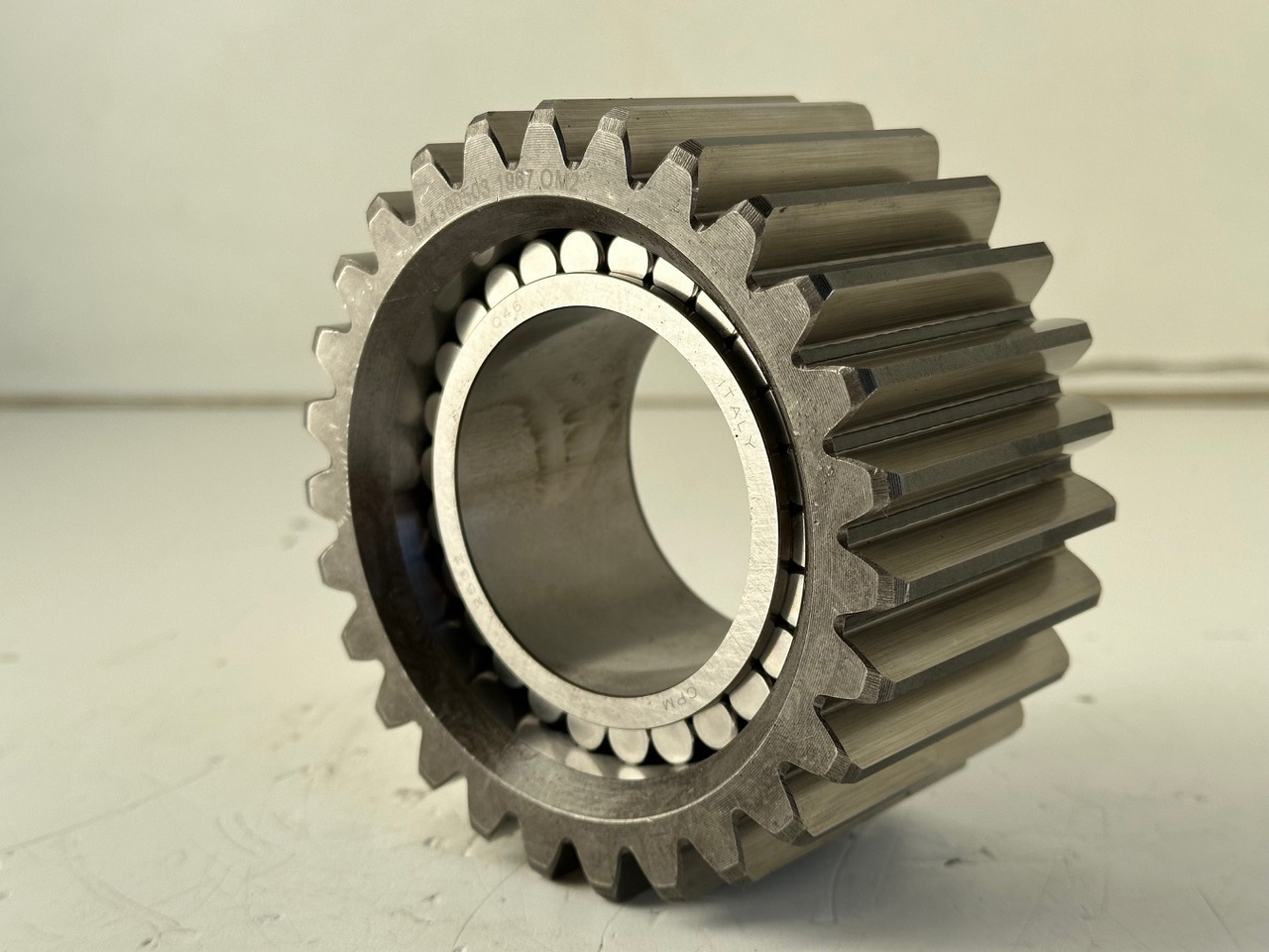 Liebherr Planetenrad ID-Nr.9443004 - ID-Nr.944300403. FAT400-FAT400/018-FAT400P018-FAT400P063-FAT400P073-FAT400P092. R934 IND,R906,R914,R916,R922,R924,R932,R934,R936,R942,R944. #944300503.02# - Transmisioni përfundimtar për Ekskavator: foto 1 Liebherr Planetenrad ID-Nr.9443004 - ID-Nr.944300403. FAT400-FAT400/018-FAT400P018-FAT400P063-FAT400P073-FAT400P092. R934 IND,R906,R914,R916,R922,R924,R932,R934,R936,R942,R944. #944300503.02# - Transmisioni përfundimtar për Ekskavator: foto 1