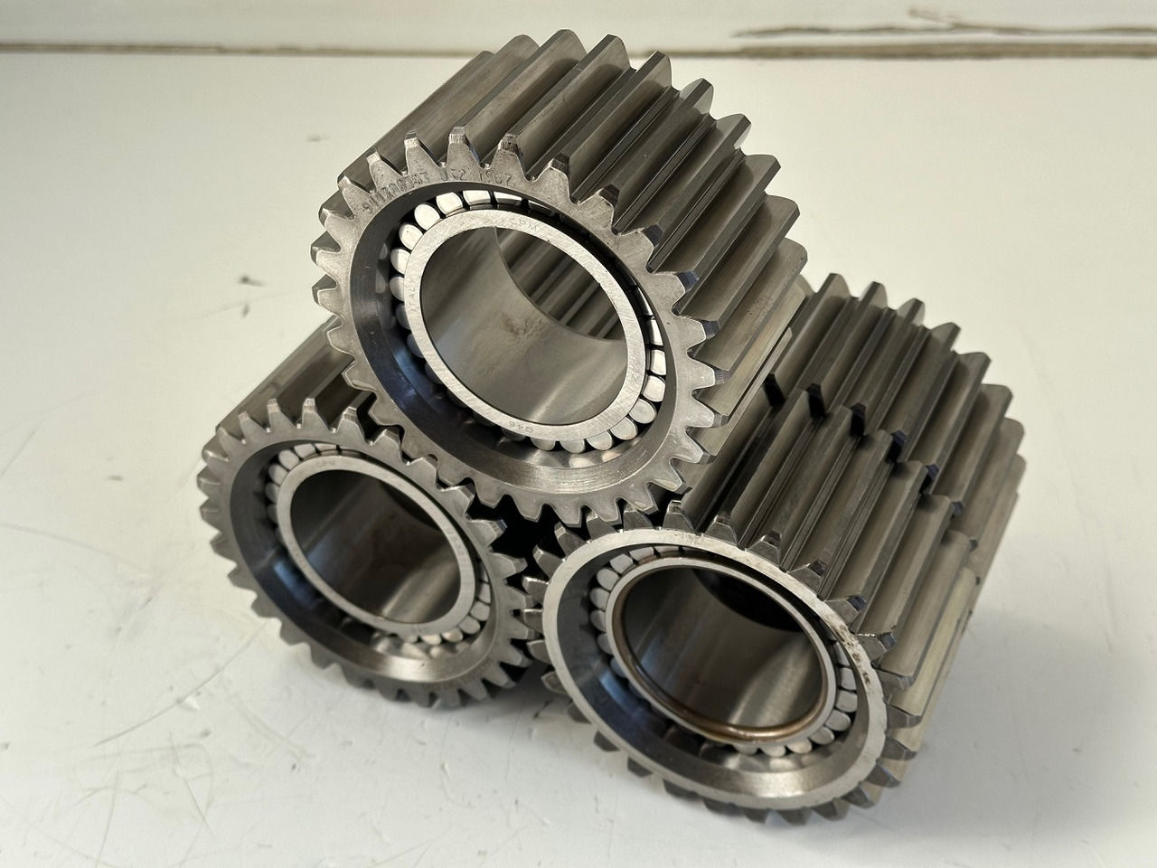 Liebherr Planetenrad ID-Nr.9443004 - ID-Nr.944300403. FAT400-FAT400/018-FAT400P018-FAT400P063-FAT400P073-FAT400P092. R934 IND,R906,R914,R916,R922,R924,R932,R934,R936,R942,R944. #944300503.18.12# - Transmisioni përfundimtar për Ekskavator me zinxhirë: foto 3 Liebherr Planetenrad ID-Nr.9443004 - ID-Nr.944300403. FAT400-FAT400/018-FAT400P018-FAT400P063-FAT400P073-FAT400P092. R934 IND,R906,R914,R916,R922,R924,R932,R934,R936,R942,R944. #944300503.18.12# - Transmisioni përfundimtar për Ekskavator me zinxhirë: foto 3