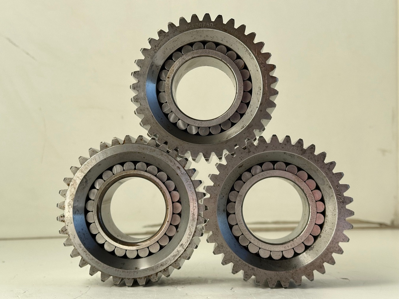 Liebherr Planetenrad ID-Nr.9443074 - ID-Nr.944307403 - ID-Nr.90208594 mit Zylinderrollenlager ID-Nr.7610032 - ID-Nr.761003203. #944307503.18.12# - Motor rrotullues për Makineri ndërtimi: foto 5 Liebherr Planetenrad ID-Nr.9443074 - ID-Nr.944307403 - ID-Nr.90208594 mit Zylinderrollenlager ID-Nr.7610032 - ID-Nr.761003203. #944307503.18.12# - Motor rrotullues për Makineri ndërtimi: foto 5