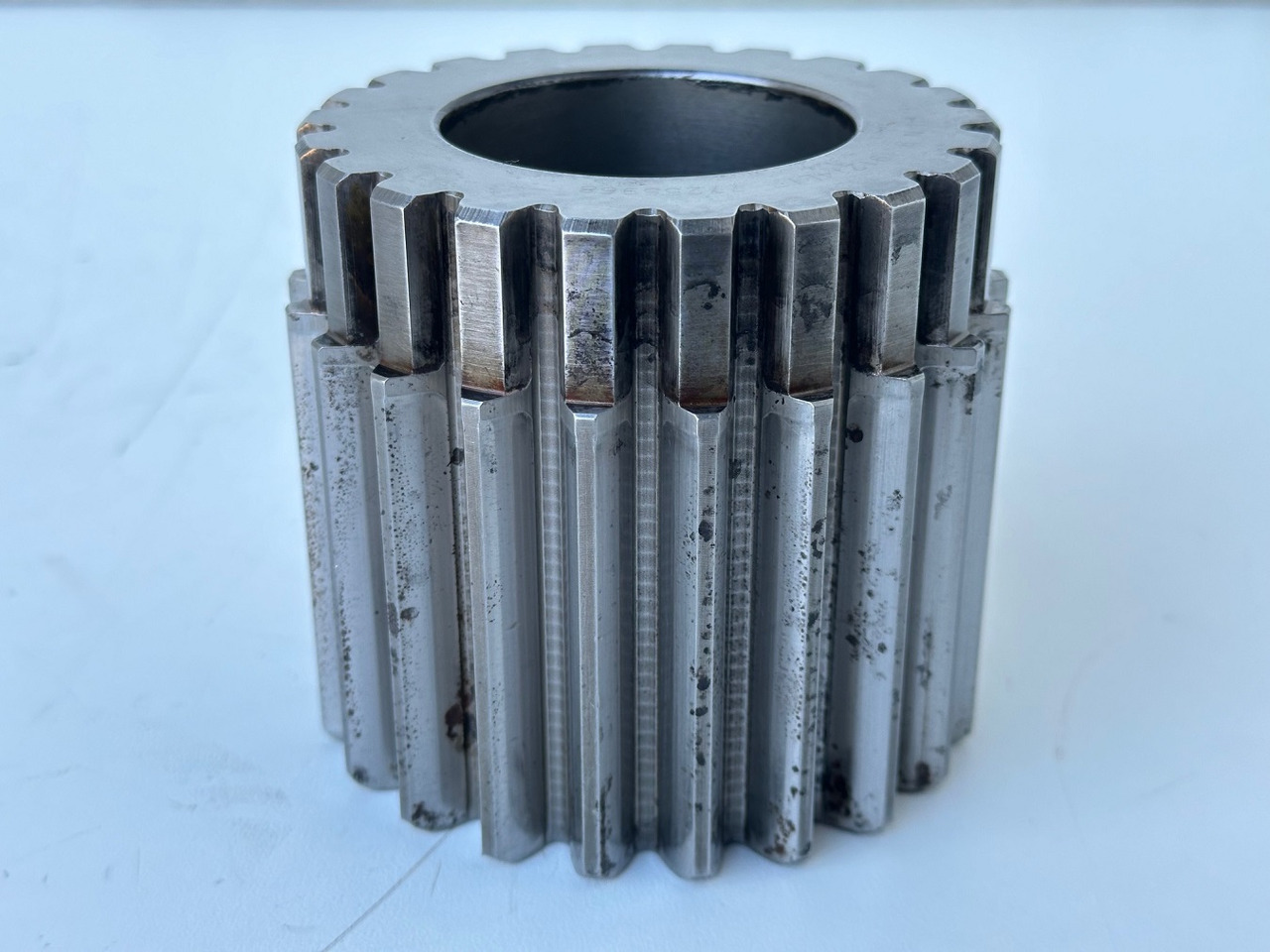 Liebherr Sonnenrad ID-Nr.90016258. FAT400P112,FAT400P130,FAT400P139,LOS1936,LOS926,R926,R928,R930,R934,R936,R938,R940,R944,R946,R950T. #90016258.06.08# - Transmisioni përfundimtar për Ekskavator me zinxhirë: foto 3 Liebherr Sonnenrad ID-Nr.90016258. FAT400P112,FAT400P130,FAT400P139,LOS1936,LOS926,R926,R928,R930,R934,R936,R938,R940,R944,R946,R950T. #90016258.06.08# - Transmisioni përfundimtar për Ekskavator me zinxhirë: foto 3