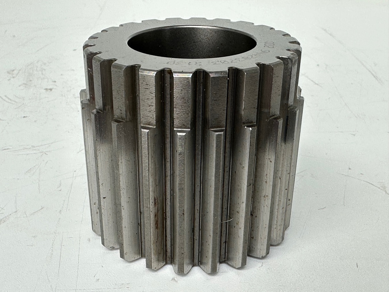 Liebherr Sonnenrad ID-Nr.9442837. FAT350 - FAT350P022 - FAT350P032 - FAT350P059 - FAT350P062 - FAT350P068 - FAT350P079. LH22, LOS103, ER912, LOS914, LOS924 COMP, R313, R317, R900, R902, R904, R912, - Kutia e marsheve për Ekskavator me zinxhirë: foto 2 Liebherr Sonnenrad ID-Nr.9442837. FAT350 - FAT350P022 - FAT350P032 - FAT350P059 - FAT350P062 - FAT350P068 - FAT350P079. LH22, LOS103, ER912, LOS914, LOS924 COMP, R313, R317, R900, R902, R904, R912, - Kutia e marsheve për Ekskavator me zinxhirë: foto 2