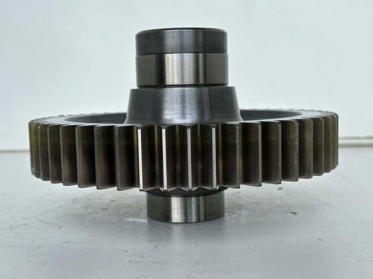 Liebherr Stirnrad ID-Nr.10135600. Pumpenverteilergetriebe Typ:PVG450 C 468. PR776-1296. #10135600.02# - Transmisioni për Makineri ndërtimi: foto 2 Liebherr Stirnrad ID-Nr.10135600. Pumpenverteilergetriebe Typ:PVG450 C 468. PR776-1296. #10135600.02# - Transmisioni për Makineri ndërtimi: foto 2