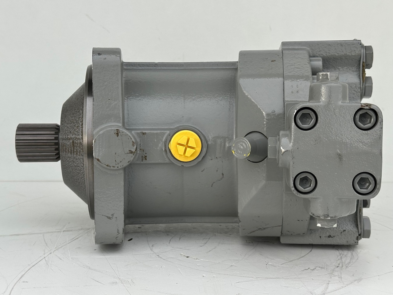 Motori hidraulik për Vinç me zinxhir i ri Liebherr Verstellmotor ID-Nr.510240108 - Hydromatik Rexroth Axialkolben-Verstellmotor Typ:A6VM140EP2D/63W-VZB017HB. #24338070#: foto 10