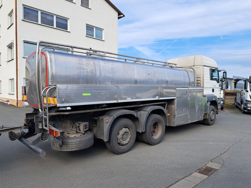 MAN TGA 03 26.413 FNLLW Wasserfahrzeug (Nr. 5726) - Autobot: foto 3 MAN TGA 03 26.413 FNLLW Wasserfahrzeug (Nr. 5726) - Autobot: foto 3