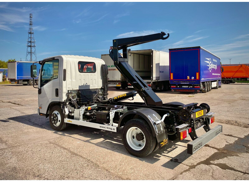 Isuzu M27 - Kamion vetëngarkues: foto 1 Isuzu M27 - Kamion vetëngarkues: foto 1