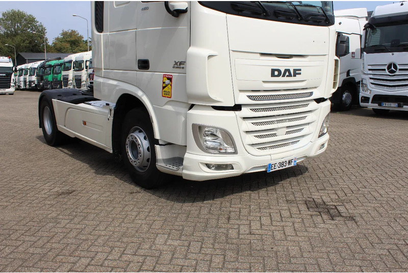 DAF XF 106.460 * RETARDER * EURO6 * 4X2 * - Gjysmë-kamion: foto 5 DAF XF 106.460 * RETARDER * EURO6 * 4X2 * - Gjysmë-kamion: foto 5