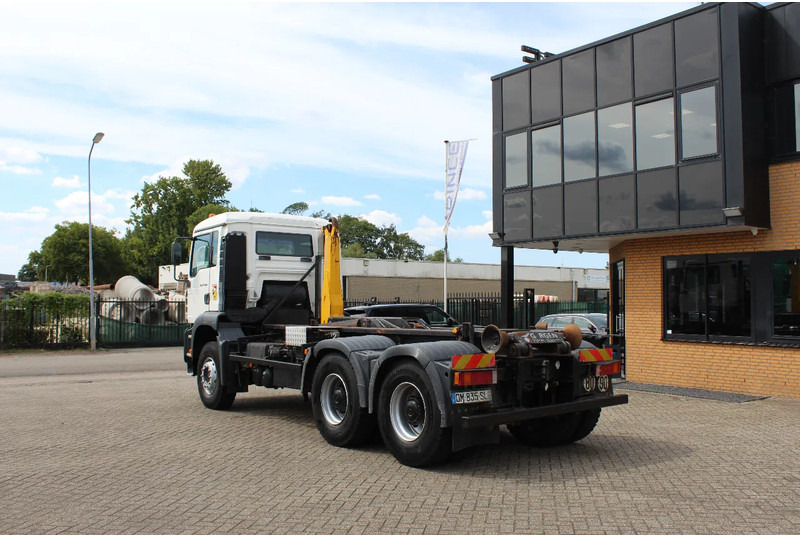 MAN TGA 26.360 * 6X4 * EURO 3 * - Kamion me sistem kabllor: foto 3 MAN TGA 26.360 * 6X4 * EURO 3 * - Kamion me sistem kabllor: foto 3
