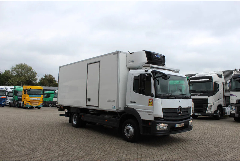 Mercedes-Benz Atego 1221 * EURO6 * 4X2 * BOX * CARRIER * SUPRA 750 * MANUAL * - Kamion frigorifer: foto 5 Mercedes-Benz Atego 1221 * EURO6 * 4X2 * BOX * CARRIER * SUPRA 750 * MANUAL * - Kamion frigorifer: foto 5