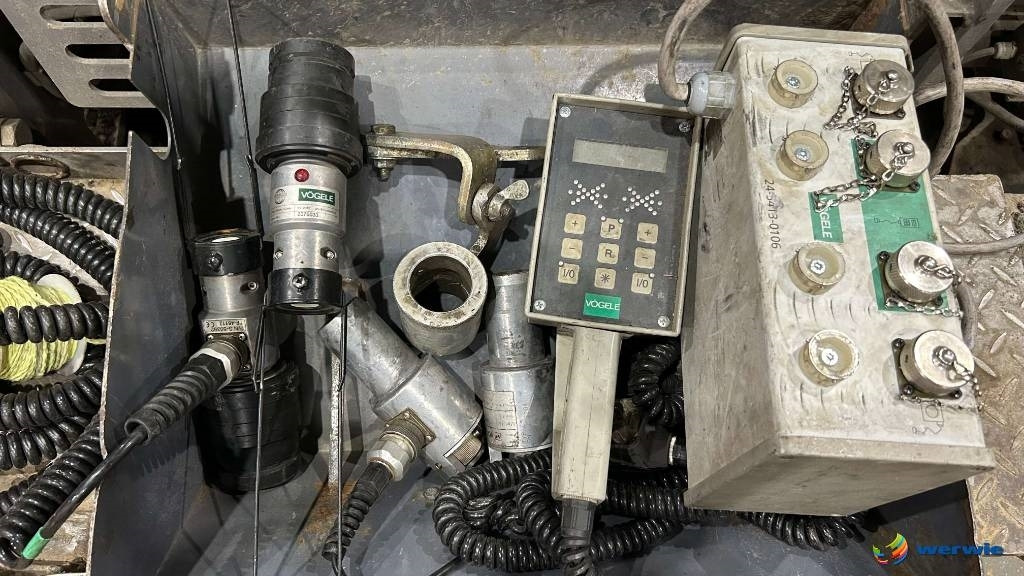 Vögele SUPER 800 / AB200TV (1,10 - 2,00 m) - Shtrues asfalti: foto 5 Vögele SUPER 800 / AB200TV (1,10 - 2,00 m) - Shtrues asfalti: foto 5