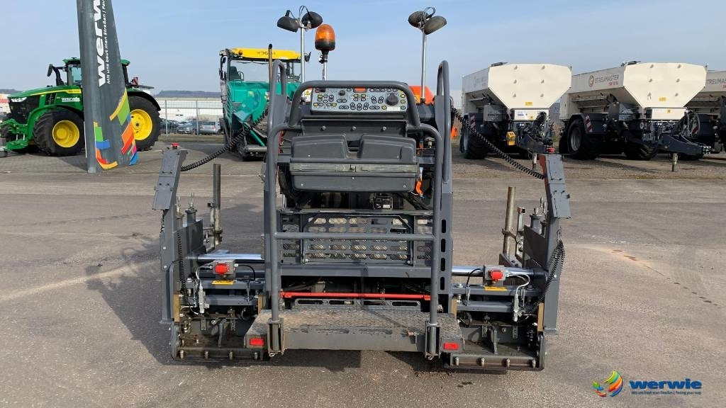 Vögele SUPER 800i / AB220TV (1,20 - 2,20 m) - Shtrues asfalti: foto 4 Vögele SUPER 800i / AB220TV (1,20 - 2,20 m) - Shtrues asfalti: foto 4