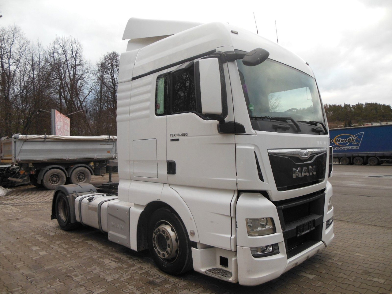 MAN TGX 18.480 LLS-U, LOWDECK + KRONE MEGA MAN TGX 18.480 LLS-U, LOWDECK - Gjysmë-kamion: foto 2 MAN TGX 18.480 LLS-U, LOWDECK + KRONE MEGA MAN TGX 18.480 LLS-U, LOWDECK - Gjysmë-kamion: foto 2