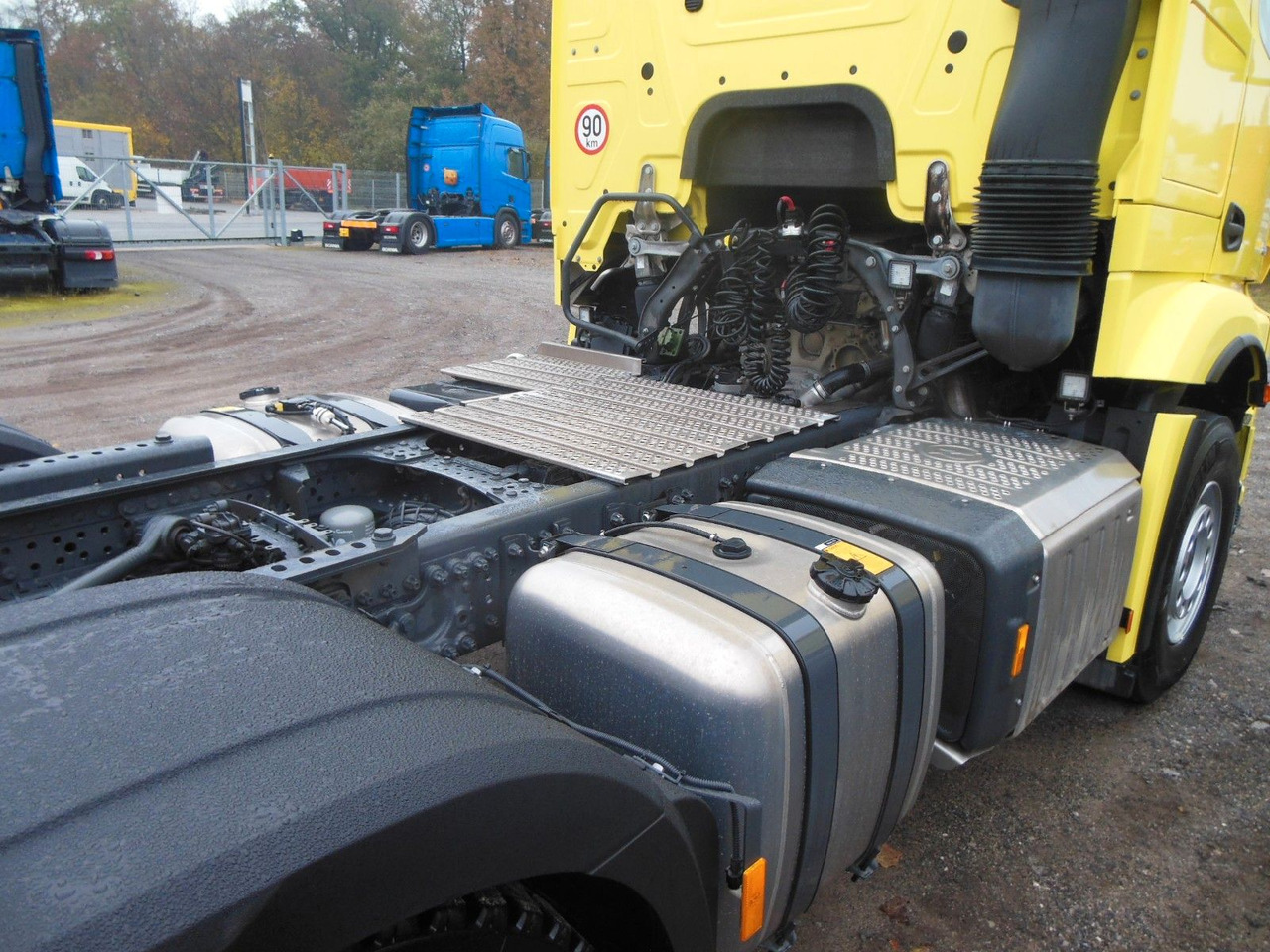 Mercedes-Benz 3353 ACTROS, 6X4, TRK, SET 120 TON, WIE NEUE!E!! - Gjysmë-kamion: foto 5 Mercedes-Benz 3353 ACTROS, 6X4, TRK, SET 120 TON, WIE NEUE!E!! - Gjysmë-kamion: foto 5