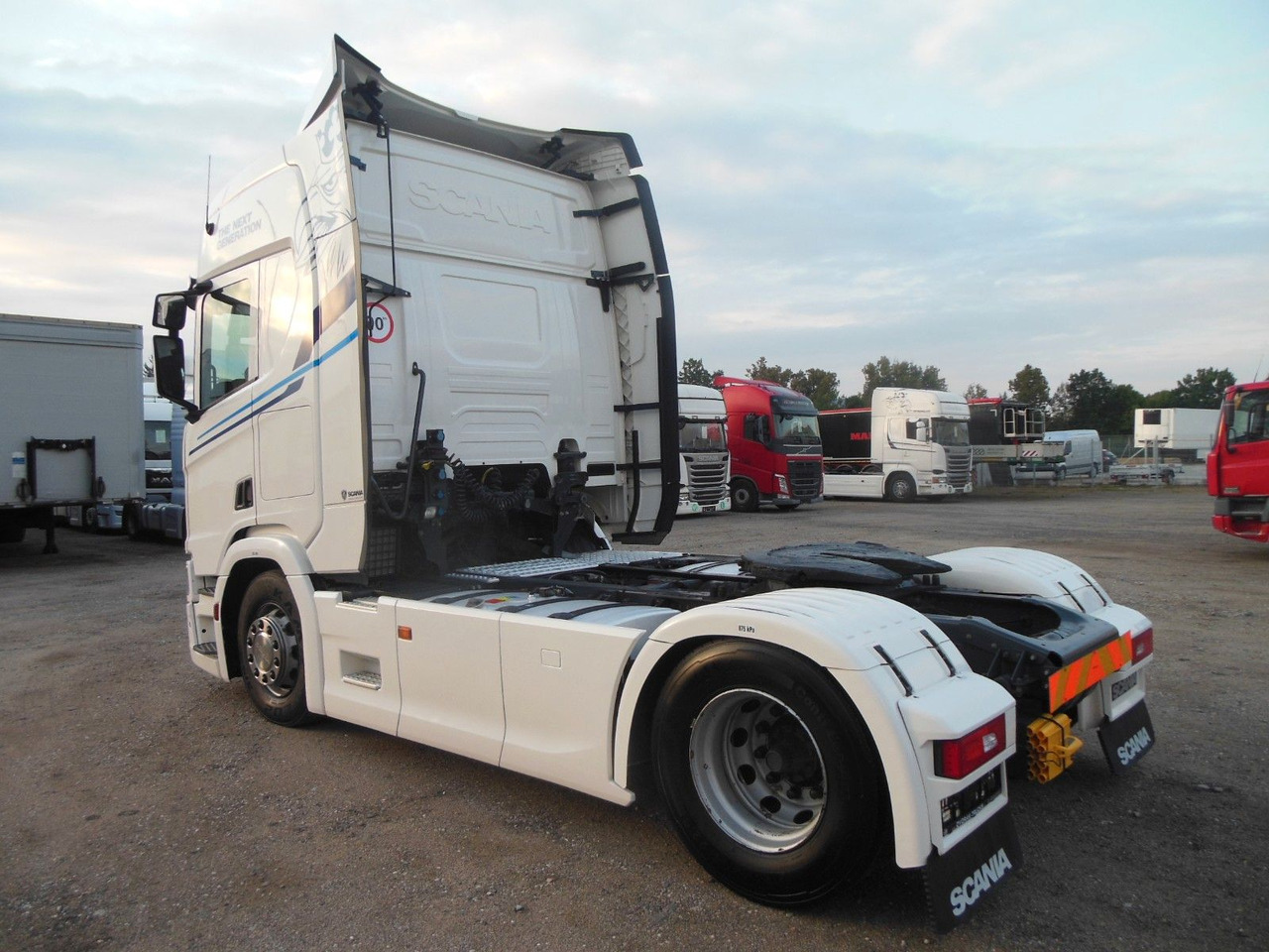 Scania R 410, STANDART, RETARDER, STANDKLIMA, TOP!!! - Gjysmë-kamion: foto 4 Scania R 410, STANDART, RETARDER, STANDKLIMA, TOP!!! - Gjysmë-kamion: foto 4