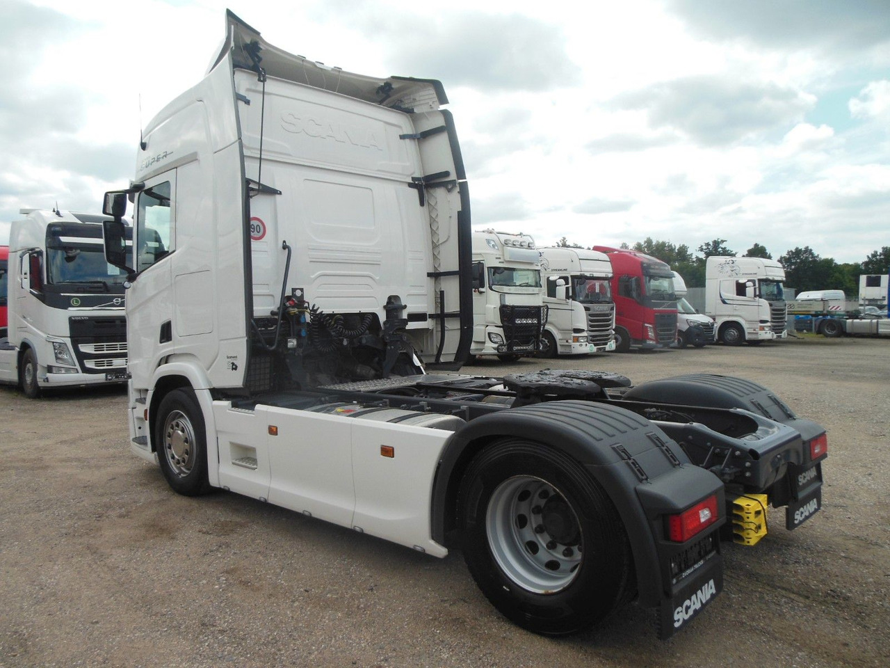 Scania R 500, SUPER!!!, RETARDER - Gjysmë-kamion: foto 4 Scania R 500, SUPER!!!, RETARDER - Gjysmë-kamion: foto 4