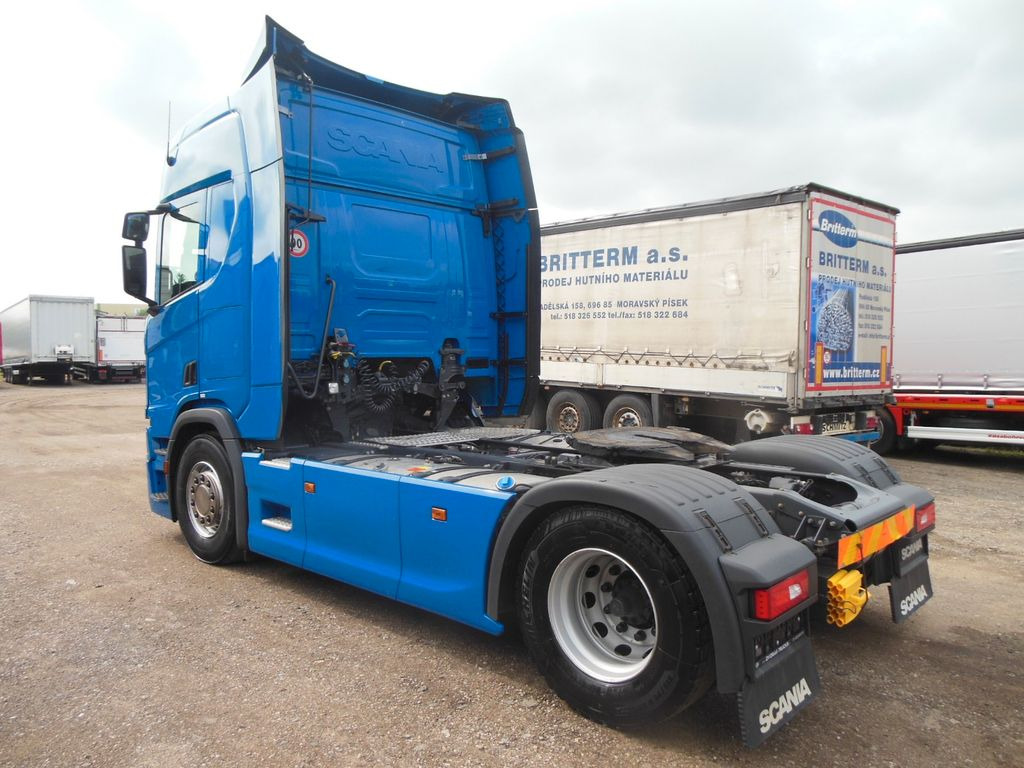 Scania R450, RETARDER, VOLL LUFT, 6 STÜCKS AM LAGER!!! - Gjysmë-kamion: foto 4 Scania R450, RETARDER, VOLL LUFT, 6 STÜCKS AM LAGER!!! - Gjysmë-kamion: foto 4