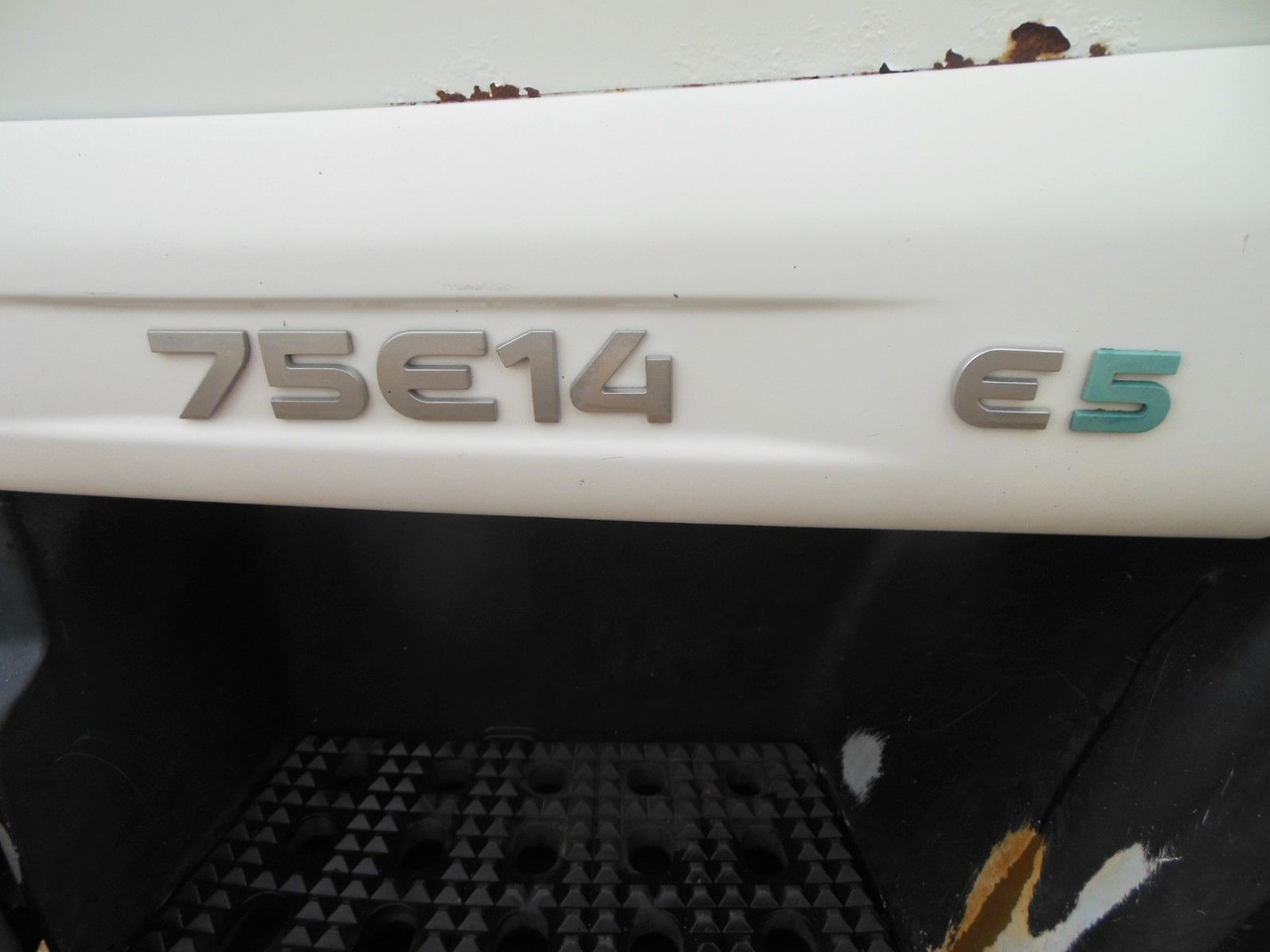 Iveco EUROCARGO 75E14 - Kamioncine me kontinier: foto 5 Iveco EUROCARGO 75E14 - Kamioncine me kontinier: foto 5