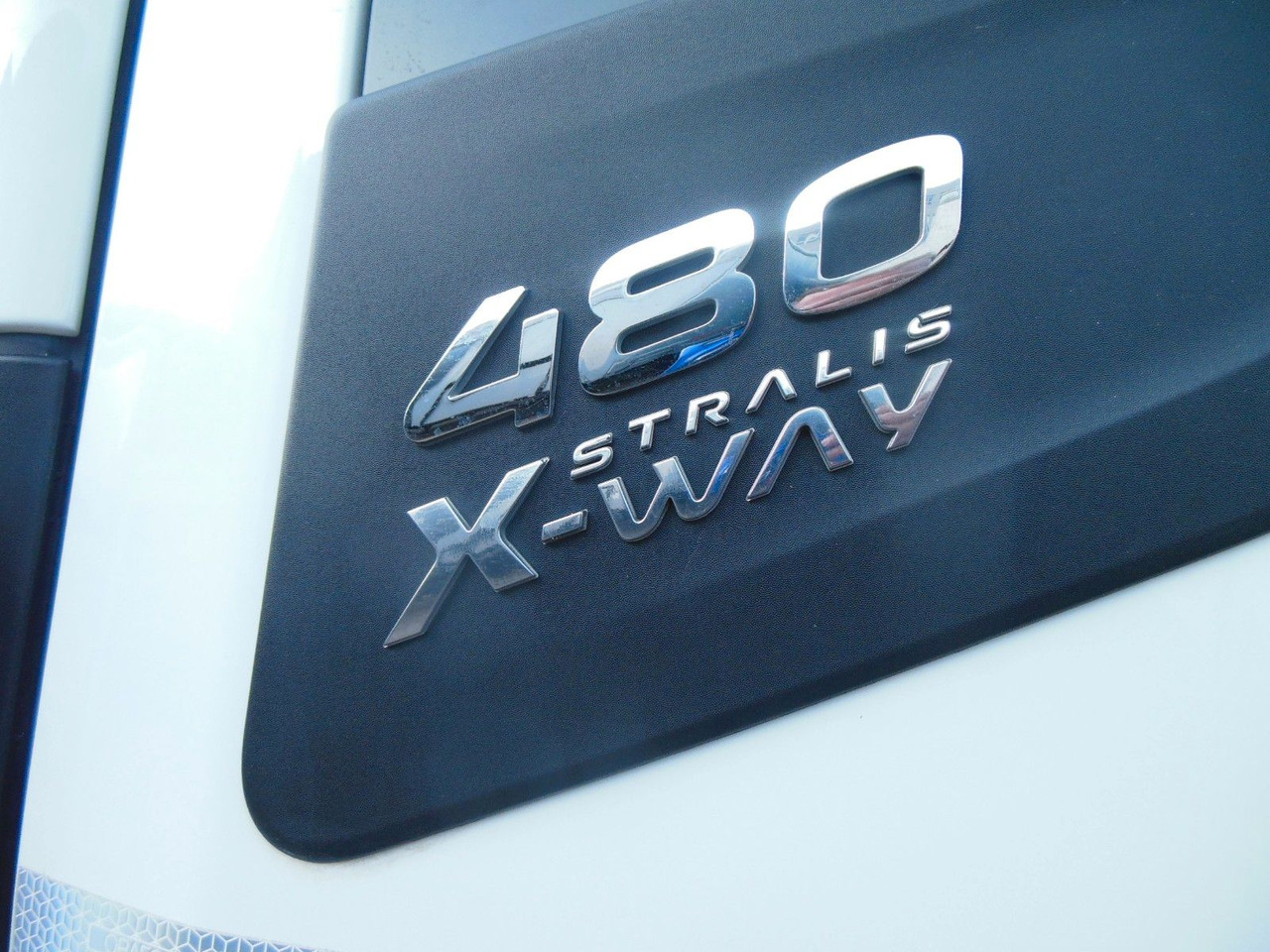 Iveco STRALIS X-WAY 480, 8X4, BORDMATIC, AHK, TOP!!! - Kamion vetëshkarkues: foto 5 Iveco STRALIS X-WAY 480, 8X4, BORDMATIC, AHK, TOP!!! - Kamion vetëshkarkues: foto 5