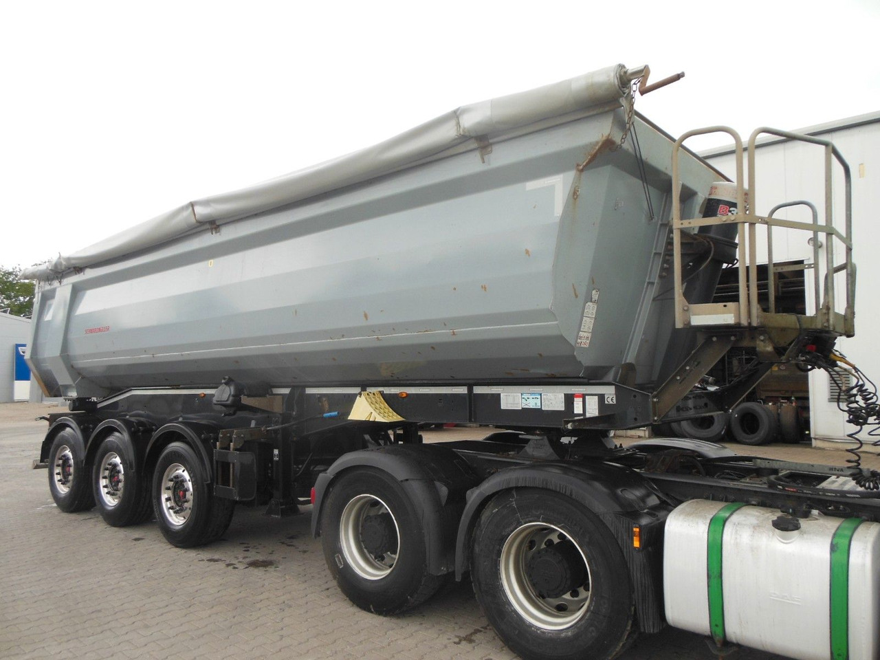 Schwarzmüller KIS 3/E, 29M3, SAF, GESAMTGEWICHT 44.000 KG! - Gjysmë rimorkio vetëshkarkuese: foto 2 Schwarzmüller KIS 3/E, 29M3, SAF, GESAMTGEWICHT 44.000 KG! - Gjysmë rimorkio vetëshkarkuese: foto 2