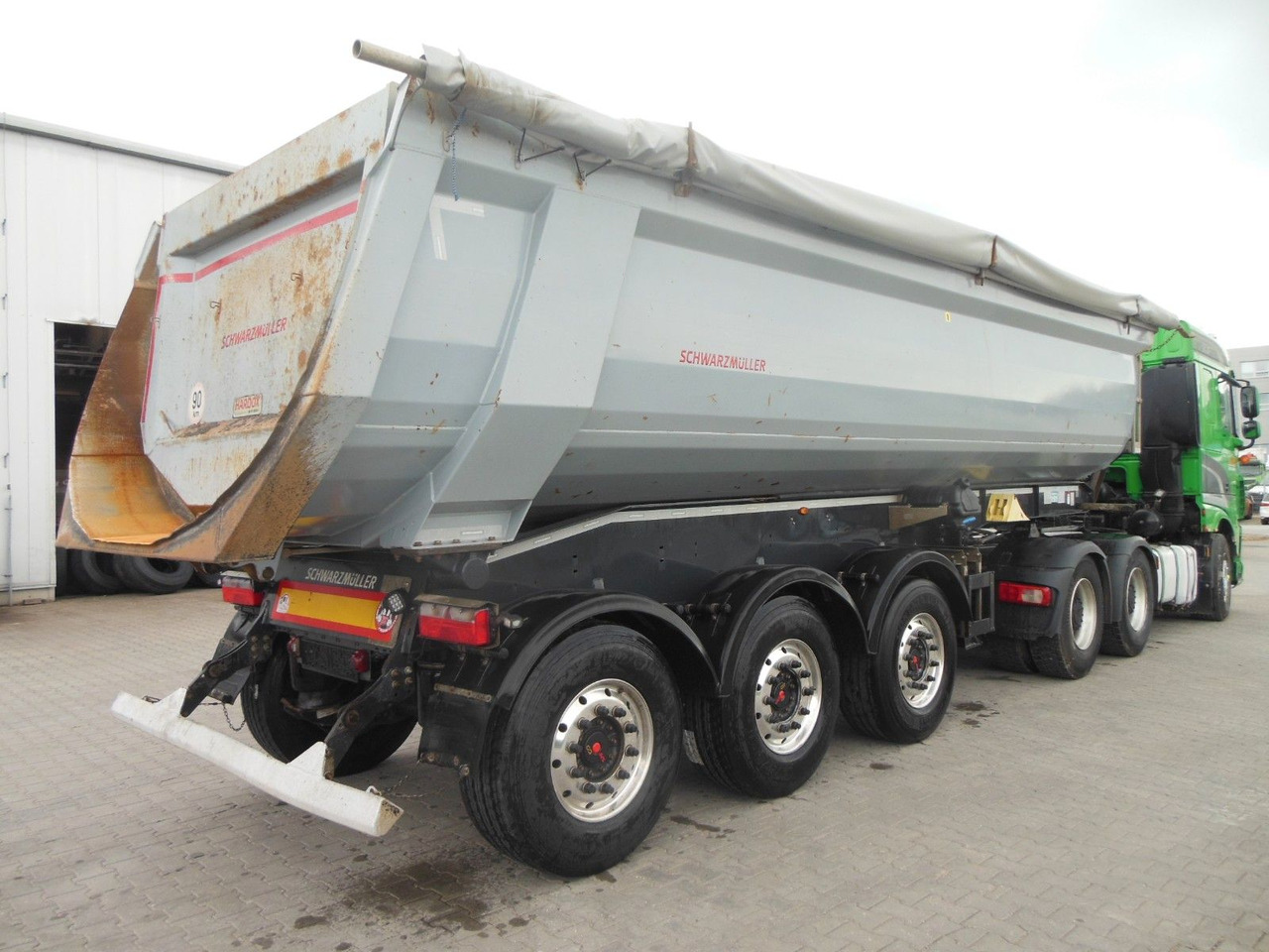 Schwarzmüller KIS 3/E, 29M3, SAF, GESAMTGEWICHT 44.000 KG! - Gjysmë rimorkio vetëshkarkuese: foto 3 Schwarzmüller KIS 3/E, 29M3, SAF, GESAMTGEWICHT 44.000 KG! - Gjysmë rimorkio vetëshkarkuese: foto 3