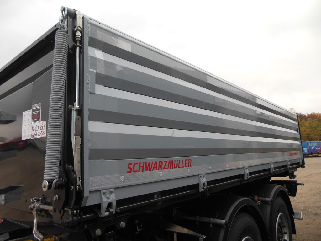 Schwarzmüller Z2, NEUE - AM LAGER - SOFORT Schwarzmüller Z2, NEUE - AM LAGER - SOFORT - Rimorkio vetëshkarkuese: foto 5 Schwarzmüller Z2, NEUE - AM LAGER - SOFORT Schwarzmüller Z2, NEUE - AM LAGER - SOFORT - Rimorkio vetëshkarkuese: foto 5