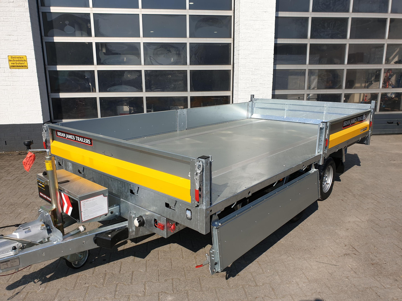 Brian James Trailer CarGO Tipper 2 elektrisch 360x195x30cm Pendelklappe Tandem niedrig 12" 3500kg os - Rimorkio vetëshkarkuese: foto 5 Brian James Trailer CarGO Tipper 2 elektrisch 360x195x30cm Pendelklappe Tandem niedrig 12" 3500kg os - Rimorkio vetëshkarkuese: foto 5