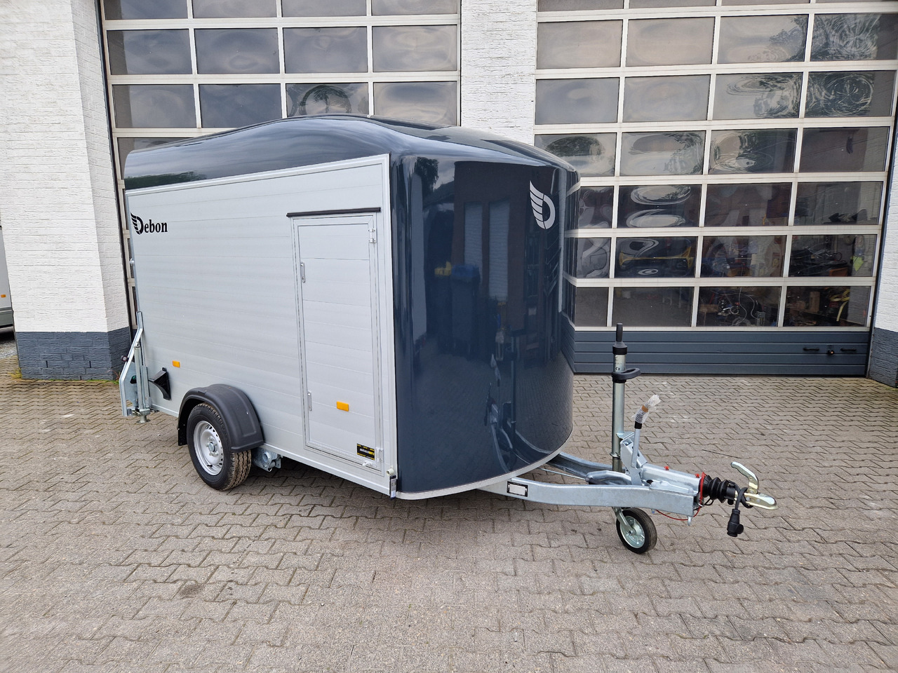 Cargo Roadster 400 312x164x184cm Alu Poly darkgrey Aluboden Seitentür 1300kg Pullman 100 km/H Abverk - Rimorkio makine: foto 1 Cargo Roadster 400 312x164x184cm Alu Poly darkgrey Aluboden Seitentür 1300kg Pullman 100 km/H Abverk - Rimorkio makine: foto 1