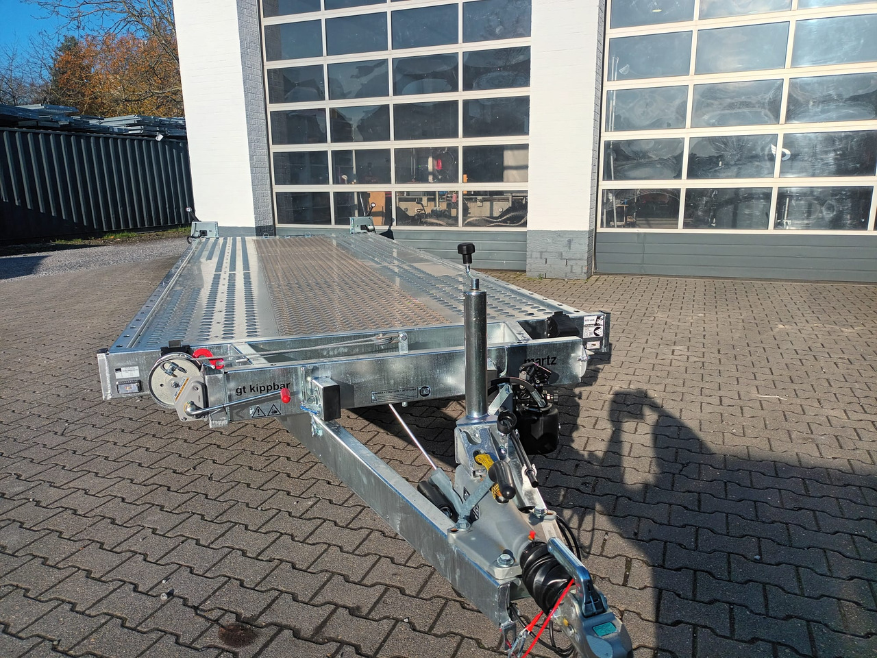 Martz Cartrailer GT KIPP 580/3 3,5T 580x215cm Profi Lohr Stahl & Aluboden Tridem 10" 3500kg 100km/H - Rimorkio autotransportuese: foto 4 Martz Cartrailer GT KIPP 580/3 3,5T 580x215cm Profi Lohr Stahl & Aluboden Tridem 10" 3500kg 100km/H - Rimorkio autotransportuese: foto 4