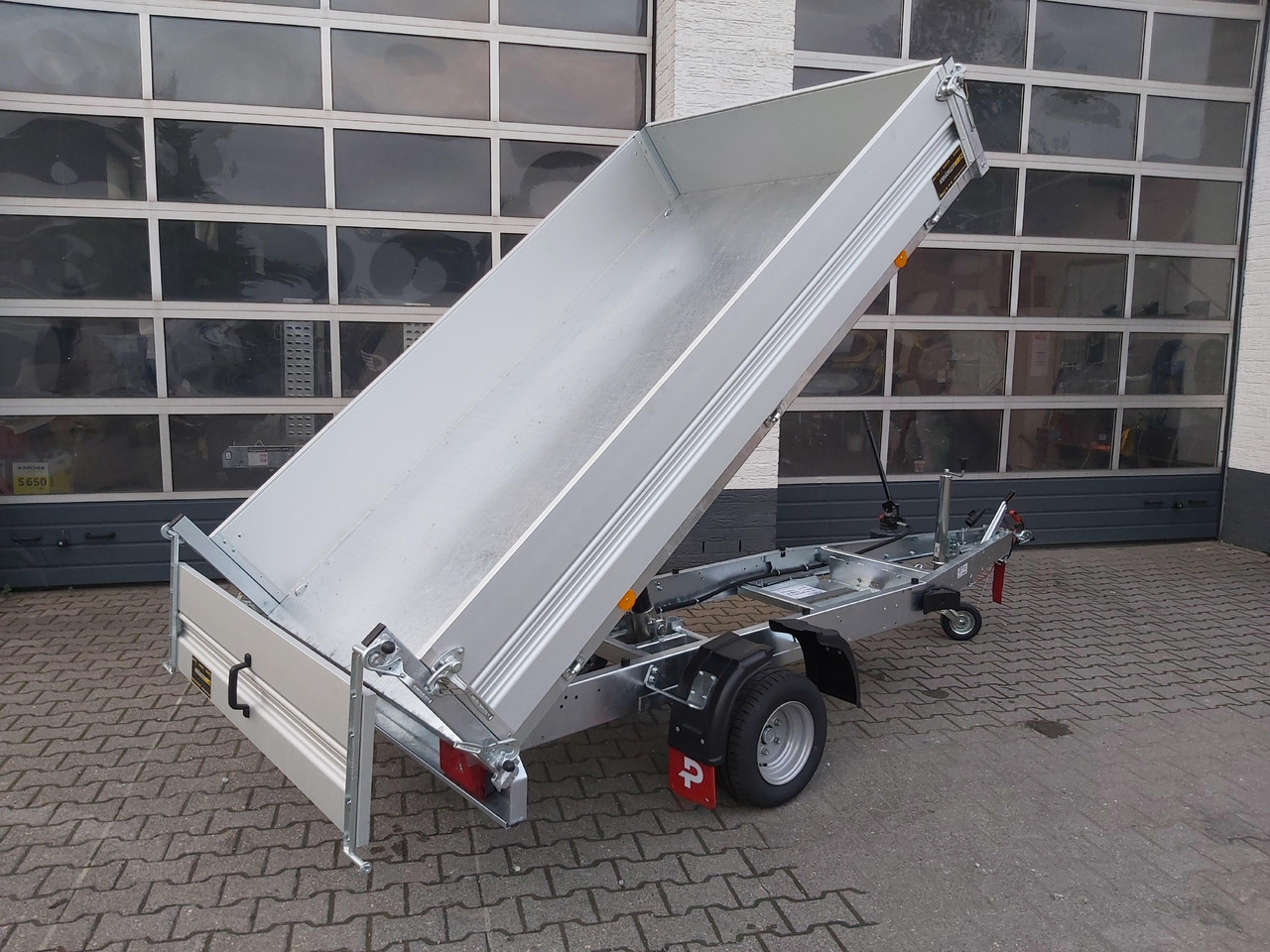 Pongratz Kipper RK 2600/15 G-AL 260x151x36cm Stahlboden Pendelklappe 10" 1500kg Aktion - Rimorkio vetëshkarkuese: foto 5 Pongratz Kipper RK 2600/15 G-AL 260x151x36cm Stahlboden Pendelklappe 10" 1500kg Aktion - Rimorkio vetëshkarkuese: foto 5
