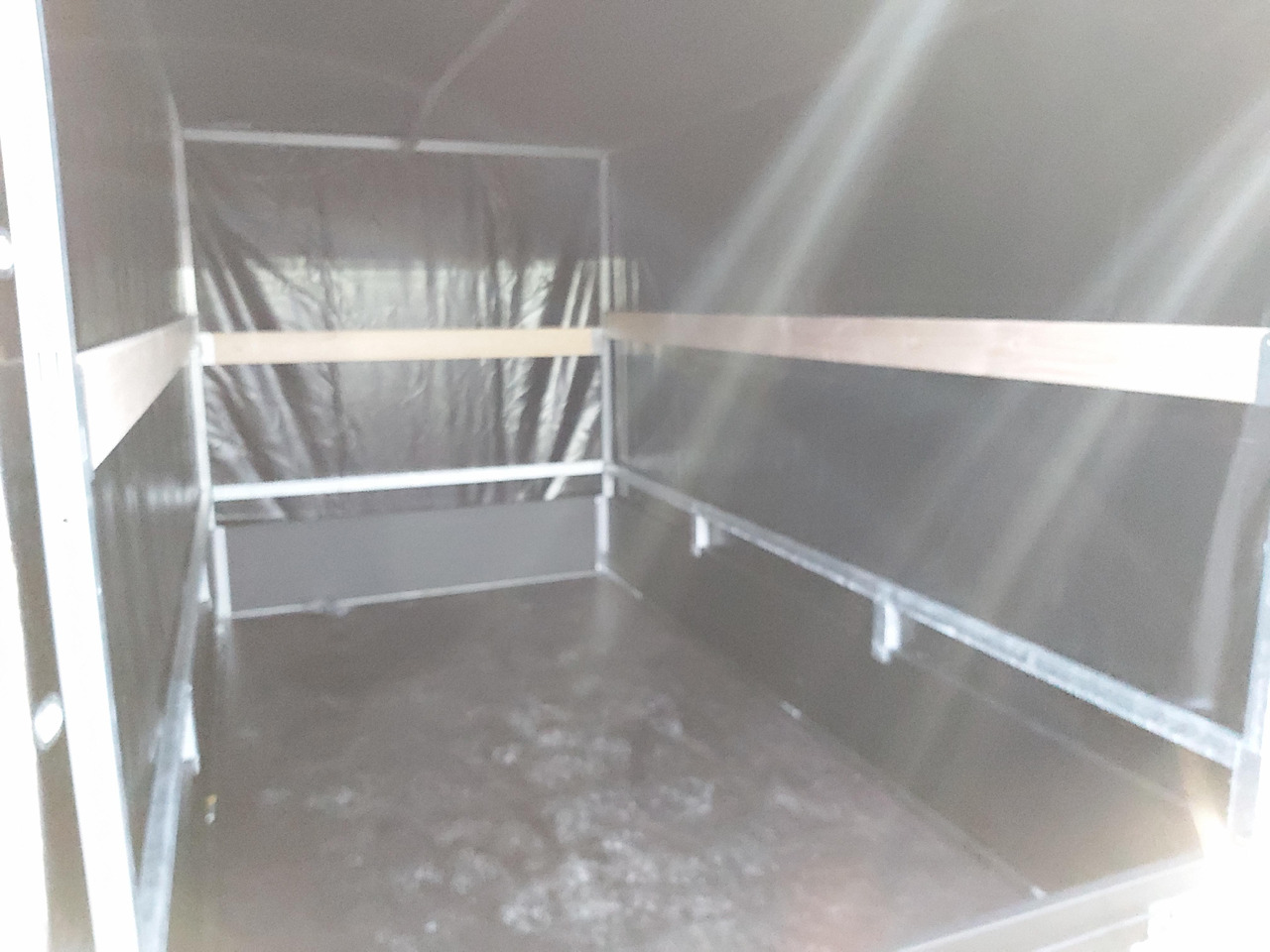 Saris Anhänger DV135 McAlu Pro MP 255x133x150cm Hochplane black (S)1350kg black deal Januar Aktio - Rimorkio makine: foto 5 Saris Anhänger DV135 McAlu Pro MP 255x133x150cm Hochplane black (S)1350kg black deal Januar Aktio - Rimorkio makine: foto 5