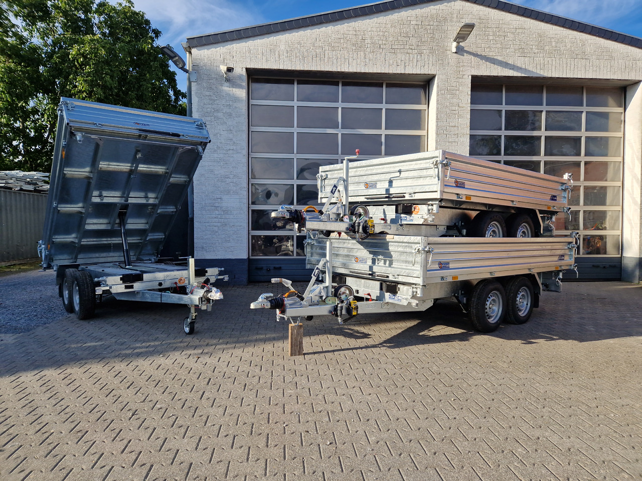 Rimorkio vetëshkarkuese Saris Kipper 3 SKS 310 176 40cm Stahlwände HD elektro Notpumpe Alurampen Stützen 3000kg 100km/H: foto 28 Rimorkio vetëshkarkuese Saris Kipper 3 SKS 310 176 40cm Stahlwände HD elektro Notpumpe Alurampen Stützen 3000kg 100km/H: foto 28