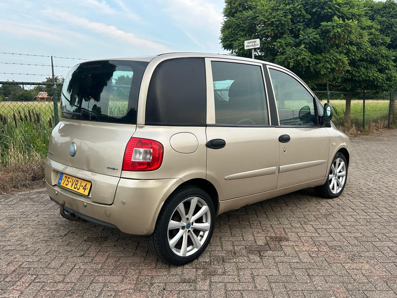 Fiat Multipla 1.9 EURO 4 DIESEL VAN - Furgon i vogël: foto 5 Fiat Multipla 1.9 EURO 4 DIESEL VAN - Furgon i vogël: foto 5
