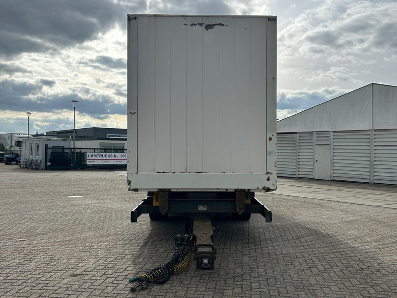 Krone  - Rimorkio me vagonetë të mbyllur: foto 4 Krone  - Rimorkio me vagonetë të mbyllur: foto 4