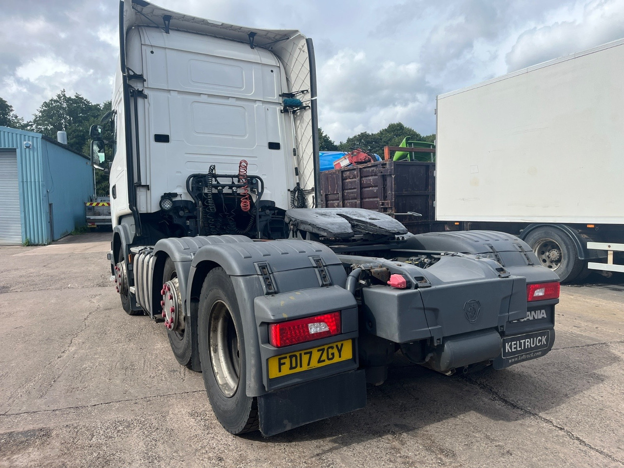 Scania R450 - Gjysmë-kamion: foto 2 Scania R450 - Gjysmë-kamion: foto 2