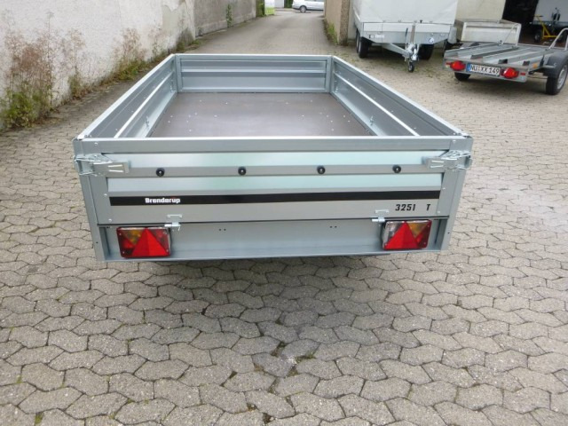 Brenderup 3251STB1300, 1000 kg, Stahl Hochlader, 2500 x 1420 x 350 mm - Rimorkio makine: foto 2 Brenderup 3251STB1300, 1000 kg, Stahl Hochlader, 2500 x 1420 x 350 mm - Rimorkio makine: foto 2