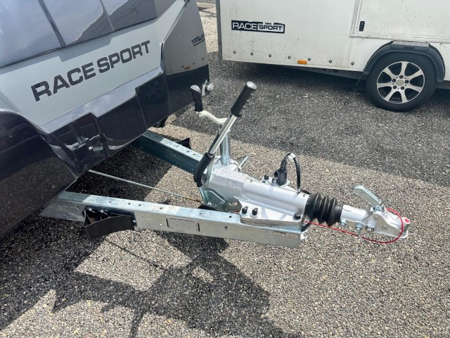 Brian James Race Sport 341, 341-5521-35-2-12-B, 5530x2100x1960mm, 3,5 to. - Rimorkio autotransportuese: foto 2 Brian James Race Sport 341, 341-5521-35-2-12-B, 5530x2100x1960mm, 3,5 to. - Rimorkio autotransportuese: foto 2