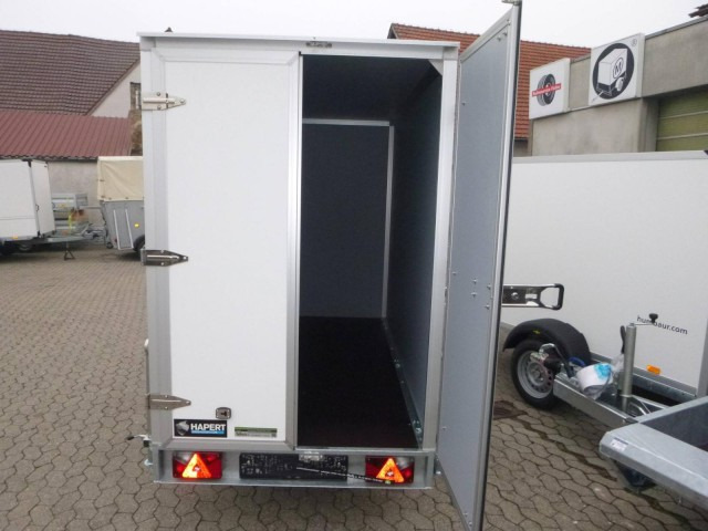 Hapert Sapphire L-1 250x130x180cm, ZG 1,35 to., Koffer Türe - Rimorkio me vagonetë të mbyllur: foto 3 Hapert Sapphire L-1 250x130x180cm, ZG 1,35 to., Koffer Türe - Rimorkio me vagonetë të mbyllur: foto 3