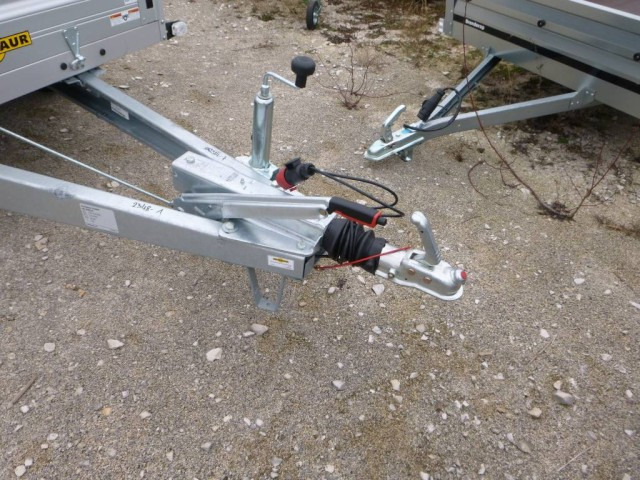 Humbaur HA 202513 mit KV, 2000 kg, 2510 x 1310 x 350 mm - Rimorkio makine: foto 2 Humbaur HA 202513 mit KV, 2000 kg, 2510 x 1310 x 350 mm - Rimorkio makine: foto 2