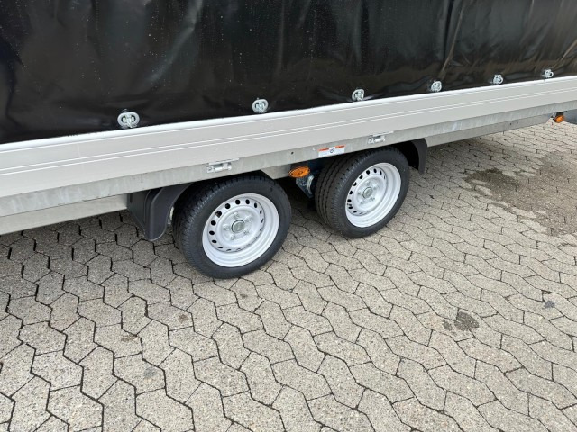 Humbaur HN 355221 GR Hochlader 3,5 to. 5220 x 2070 x 350 mm - Rimorkio makine: foto 3 Humbaur HN 355221 GR Hochlader 3,5 to. 5220 x 2070 x 350 mm - Rimorkio makine: foto 3