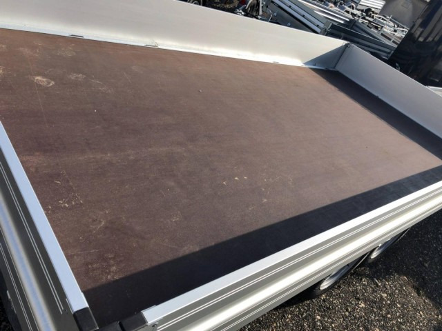 Humbaur HT 354121 Hochlader 3,5 to. 4100 x 2100 x 350 mm - Rimorkio makine: foto 3 Humbaur HT 354121 Hochlader 3,5 to. 4100 x 2100 x 350 mm - Rimorkio makine: foto 3