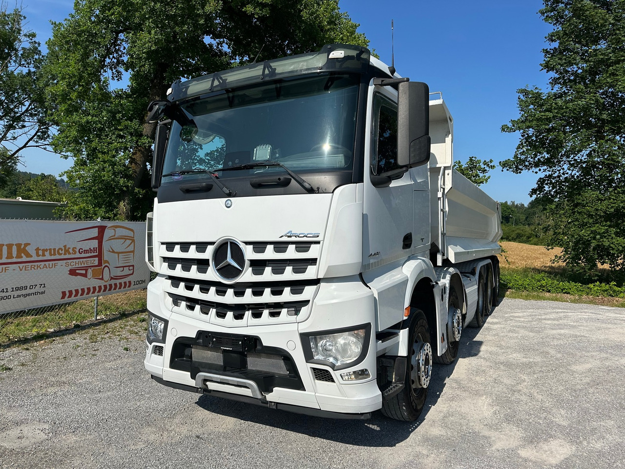 MERCEDES-BENZ Arocs 4451 10x4 Kipper - Kamion vetëshkarkues: foto 4 MERCEDES-BENZ Arocs 4451 10x4 Kipper - Kamion vetëshkarkues: foto 4