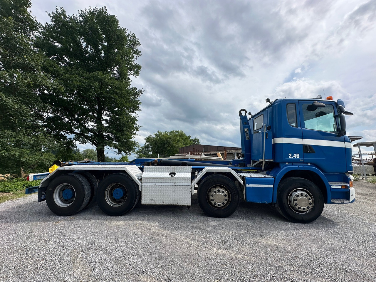 SCANIA G450 8x4 Abrollkipper - Kamion vetëngarkues: foto 5 SCANIA G450 8x4 Abrollkipper - Kamion vetëngarkues: foto 5