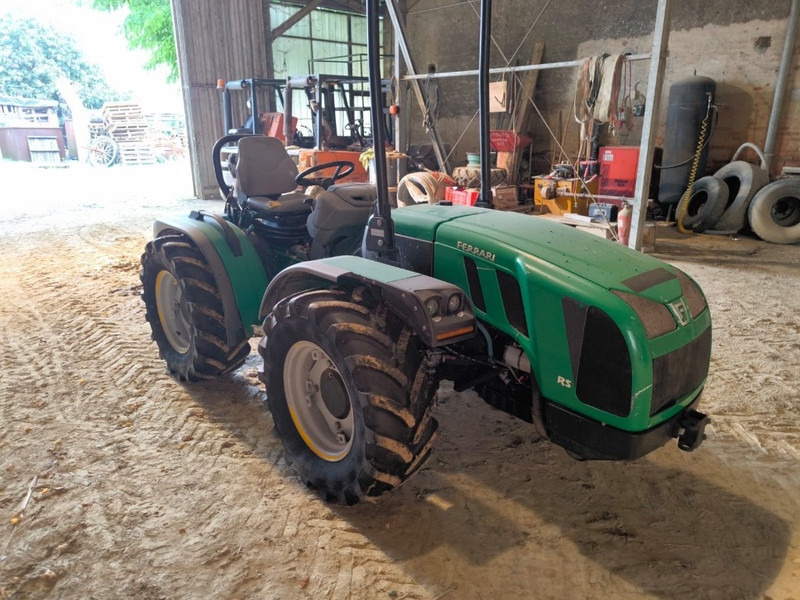 Ferrari Vega 85 RS - Traktor: foto 1 Ferrari Vega 85 RS - Traktor: foto 1