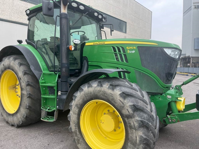John Deere 6210 R AutoPower - Traktor: foto 3 John Deere 6210 R AutoPower - Traktor: foto 3