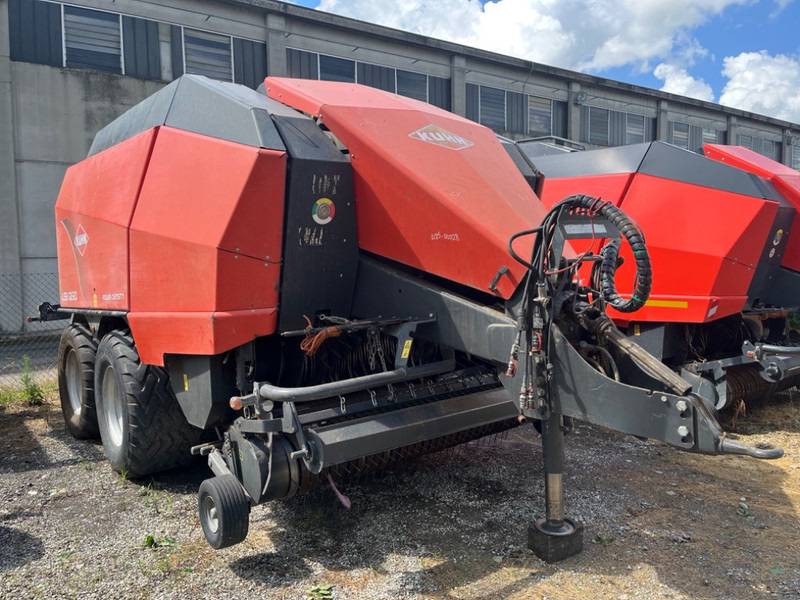 Kuhn LSB 1290 - Dengmbledhëse katrore: foto 2 Kuhn LSB 1290 - Dengmbledhëse katrore: foto 2