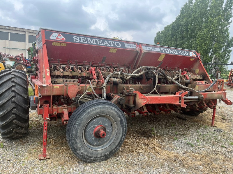 Makinë mbjellëse Semeato TNDG 420: foto 1