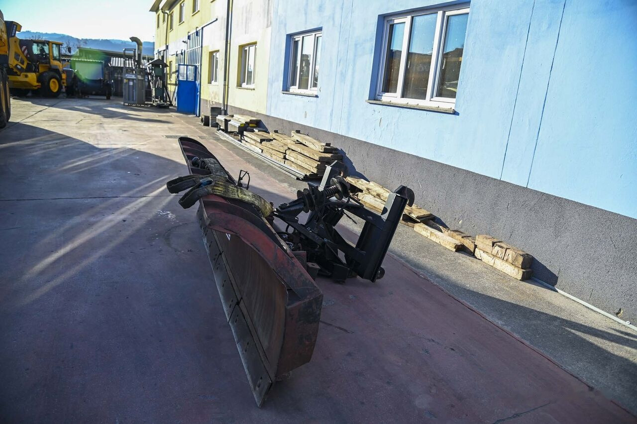 Holms KHP-80-320 - Borëpastruese: foto 3 Holms KHP-80-320 - Borëpastruese: foto 3