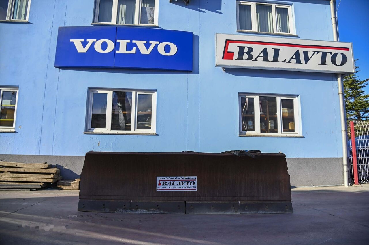 Holms KHP-80-320 - Borëpastruese: foto 1 Holms KHP-80-320 - Borëpastruese: foto 1