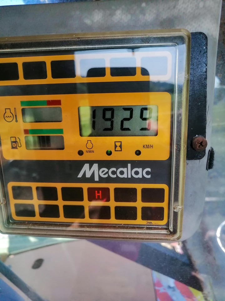 MECALAC 14 MXT - Ekskavator me goma: foto 5 MECALAC 14 MXT - Ekskavator me goma: foto 5